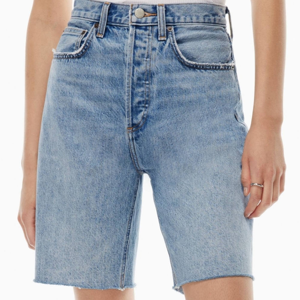 Denim forum the Joni loose long denim shorts size 29